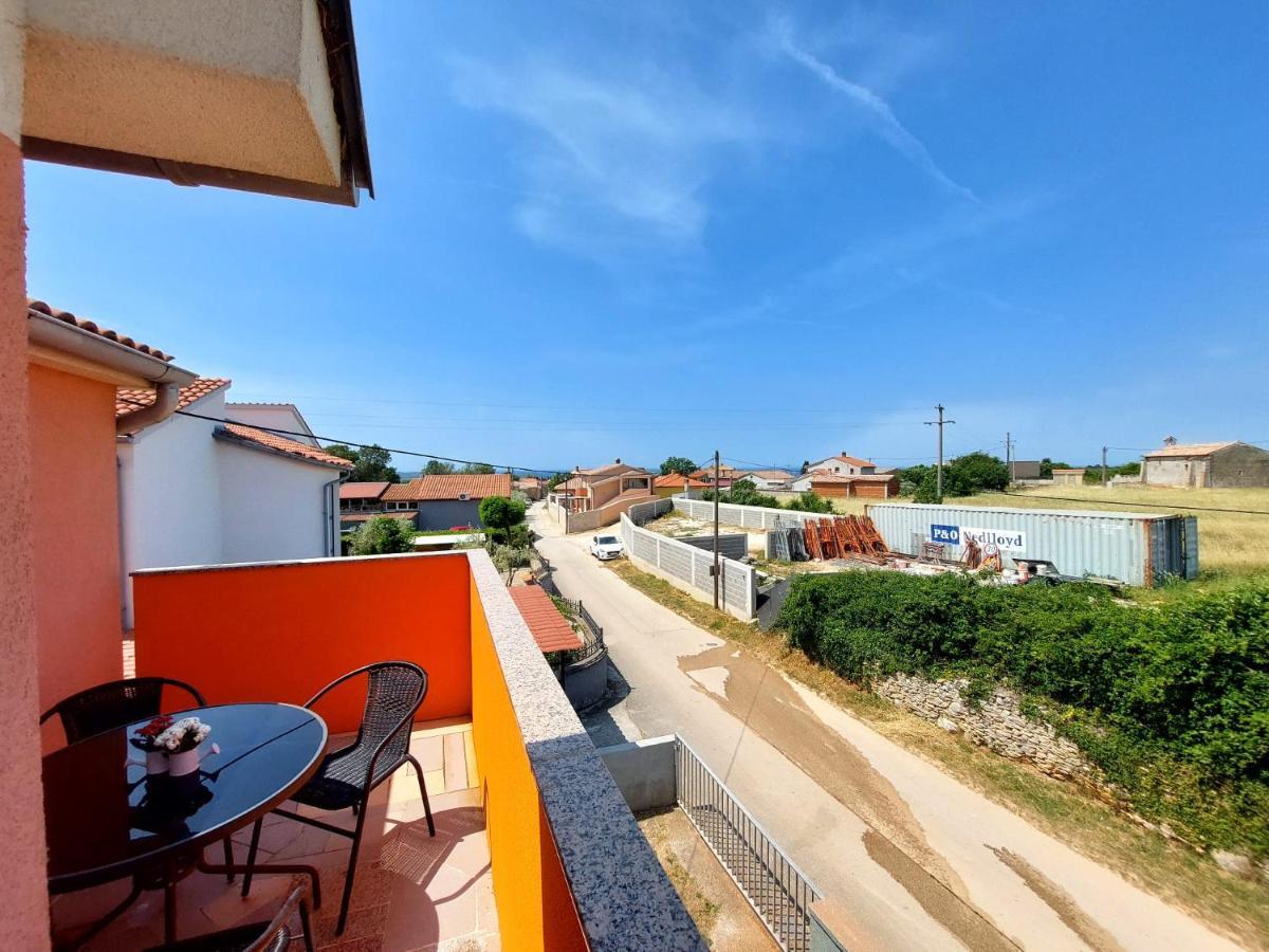 Apartman Zeljo Galižana Exteriér fotografie